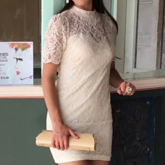 Cream Floral Lace Mini Dress NWT Size Medium - Picture 8 of 11